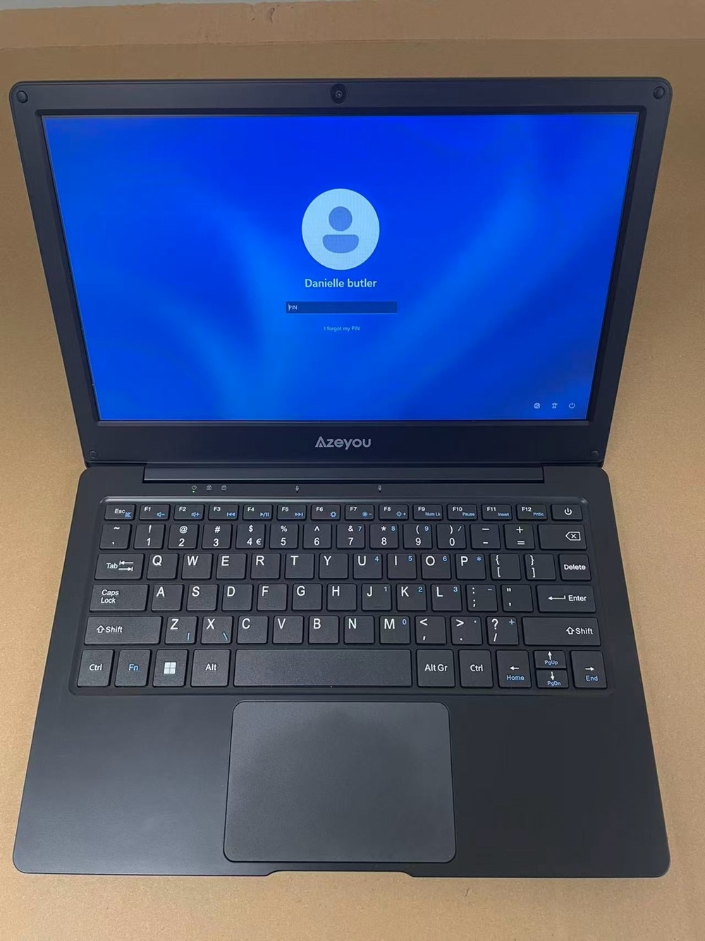 11.6" 128GB Windows 11 Pro Laptop-Account Locked, Needs Unlock-072203